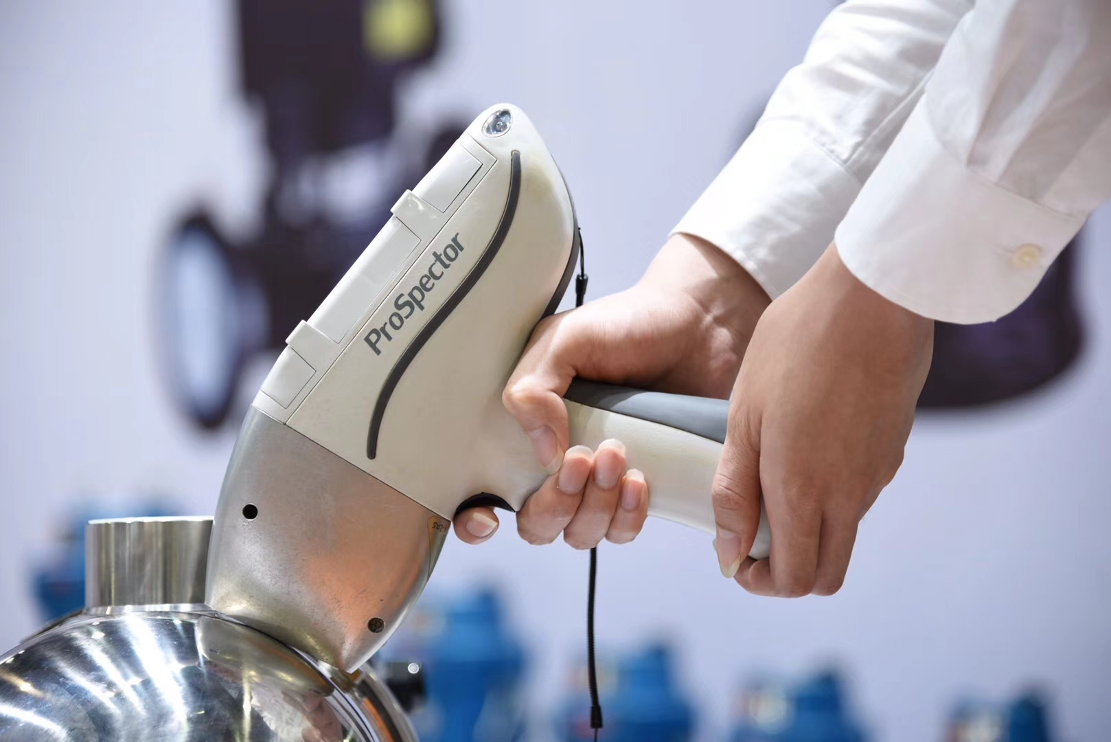 �ֳ�ʽ���V�x